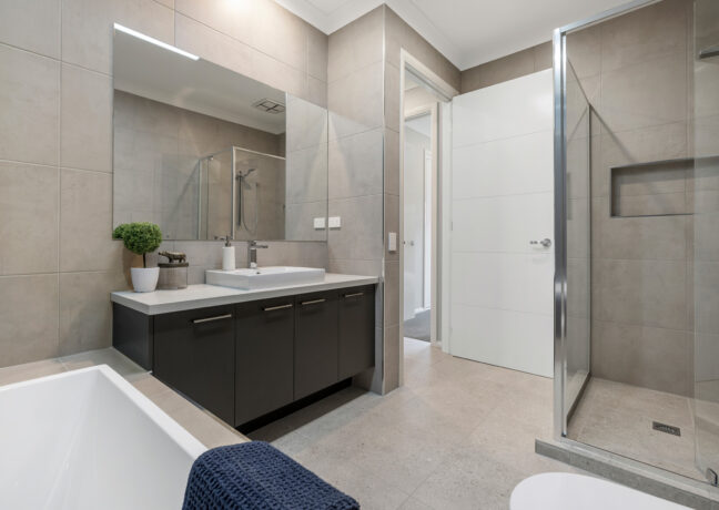 Gisborne 312 Bathroom 