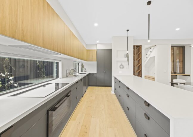 Mentone 334 Kitchen 