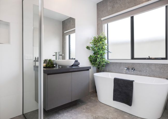 Caversham 307 Bathroom 