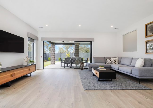 Caversham 307 Lounge 