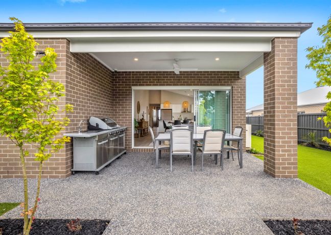 Loxton Trend 243 Alfresco 