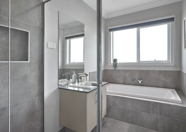 Capri 222 Bathroom 