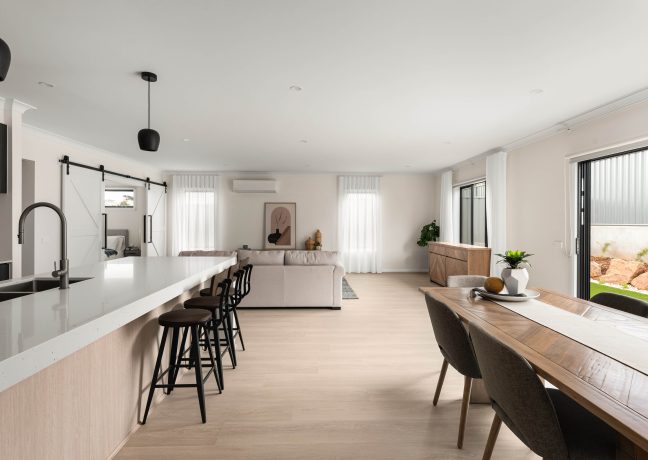 Hawthorn 283 Living